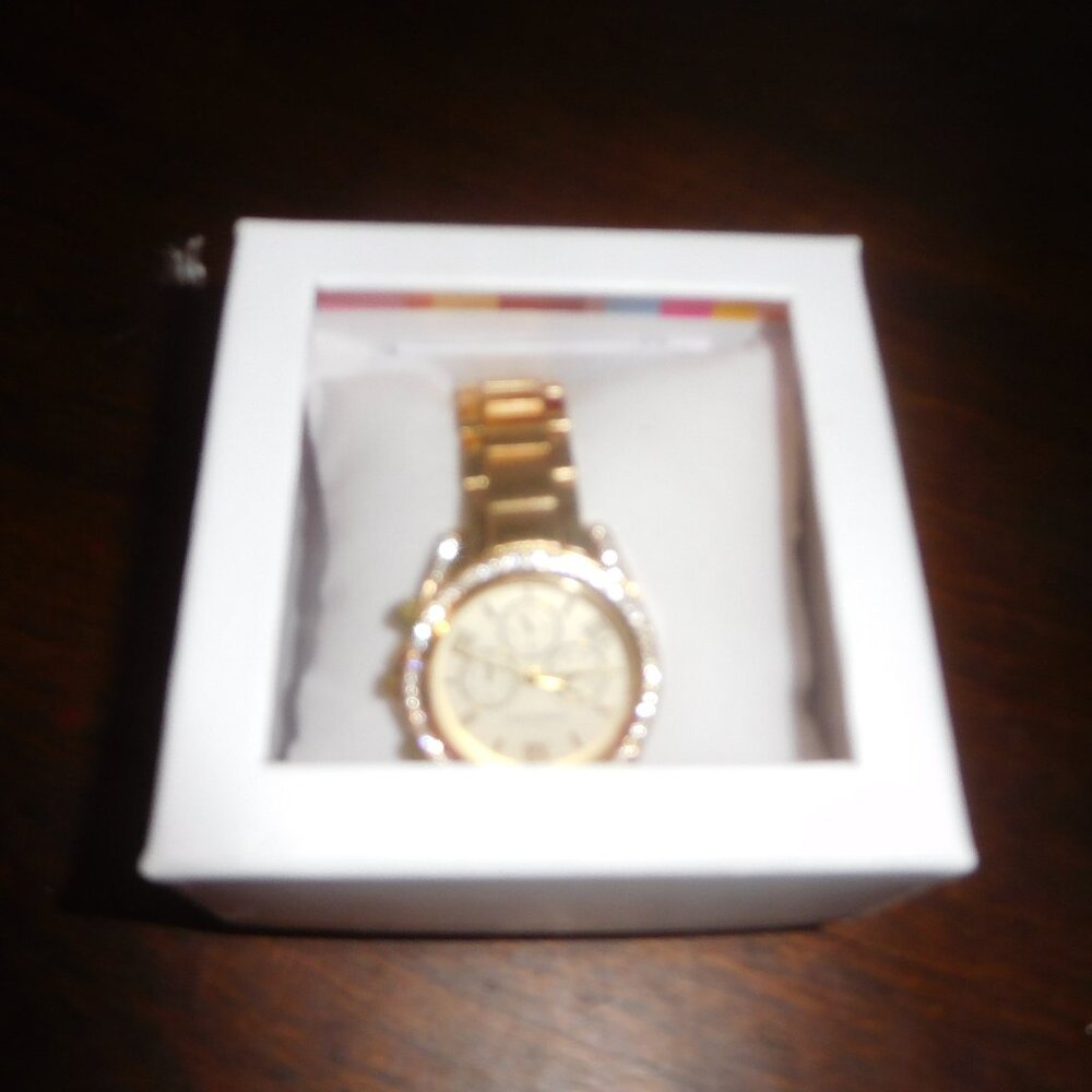 Bombshell Watch - Picture 1 of 3